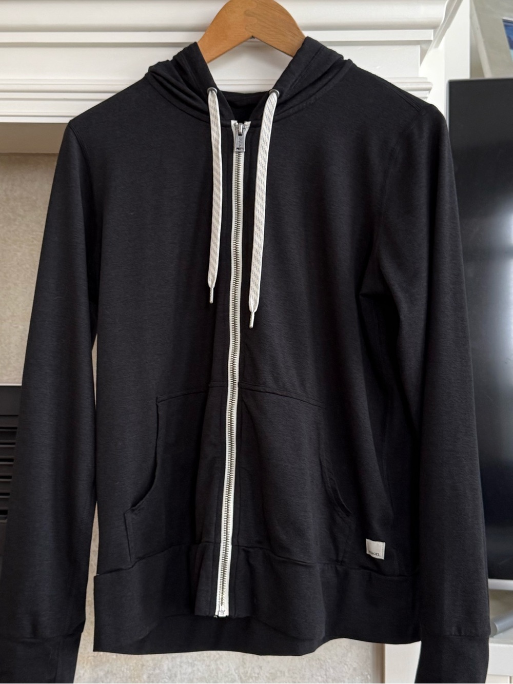 Vuori Halo Hoodie - Picture 3 of 10